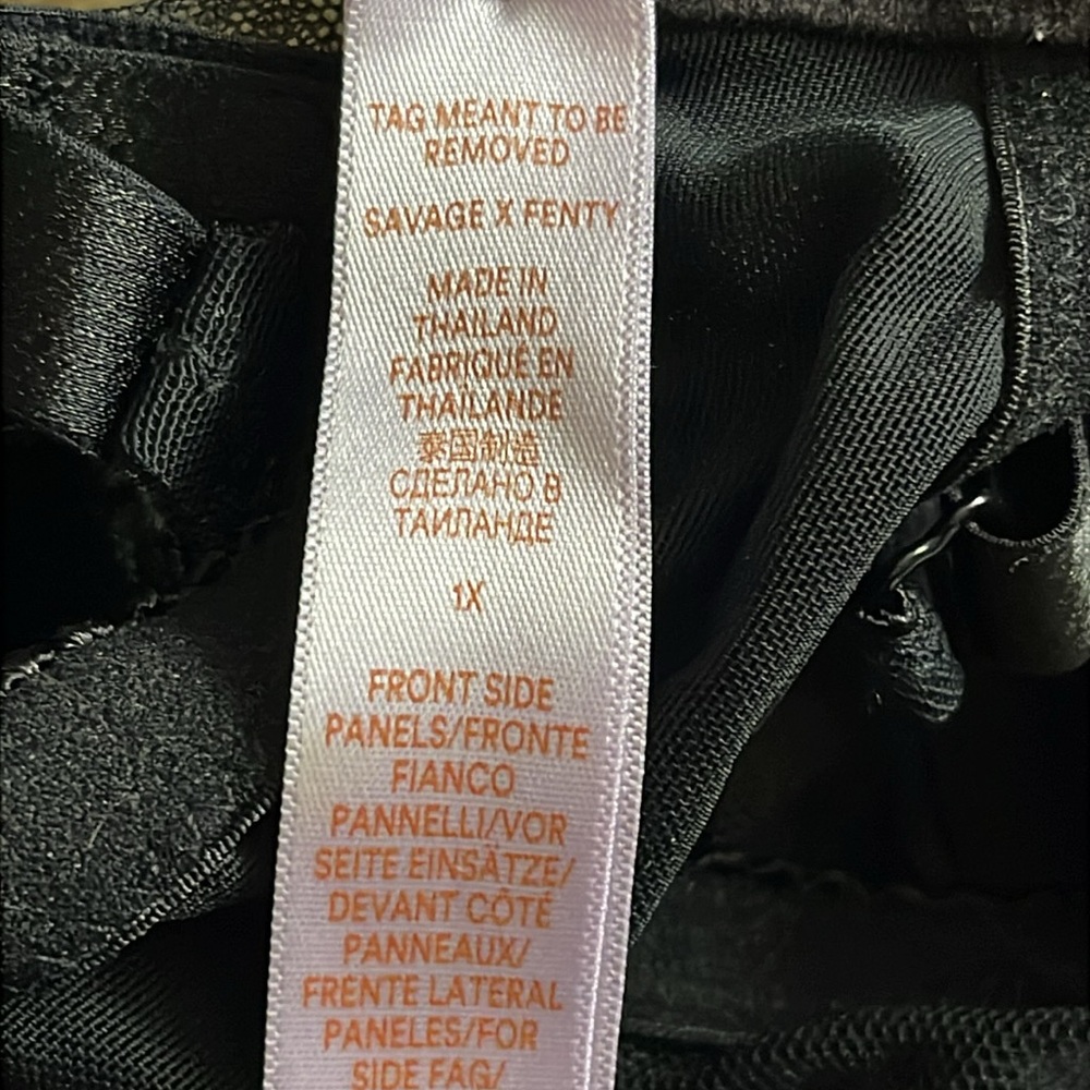 Savage X Fenty Lace Pride Bra - Picture 4 of 4